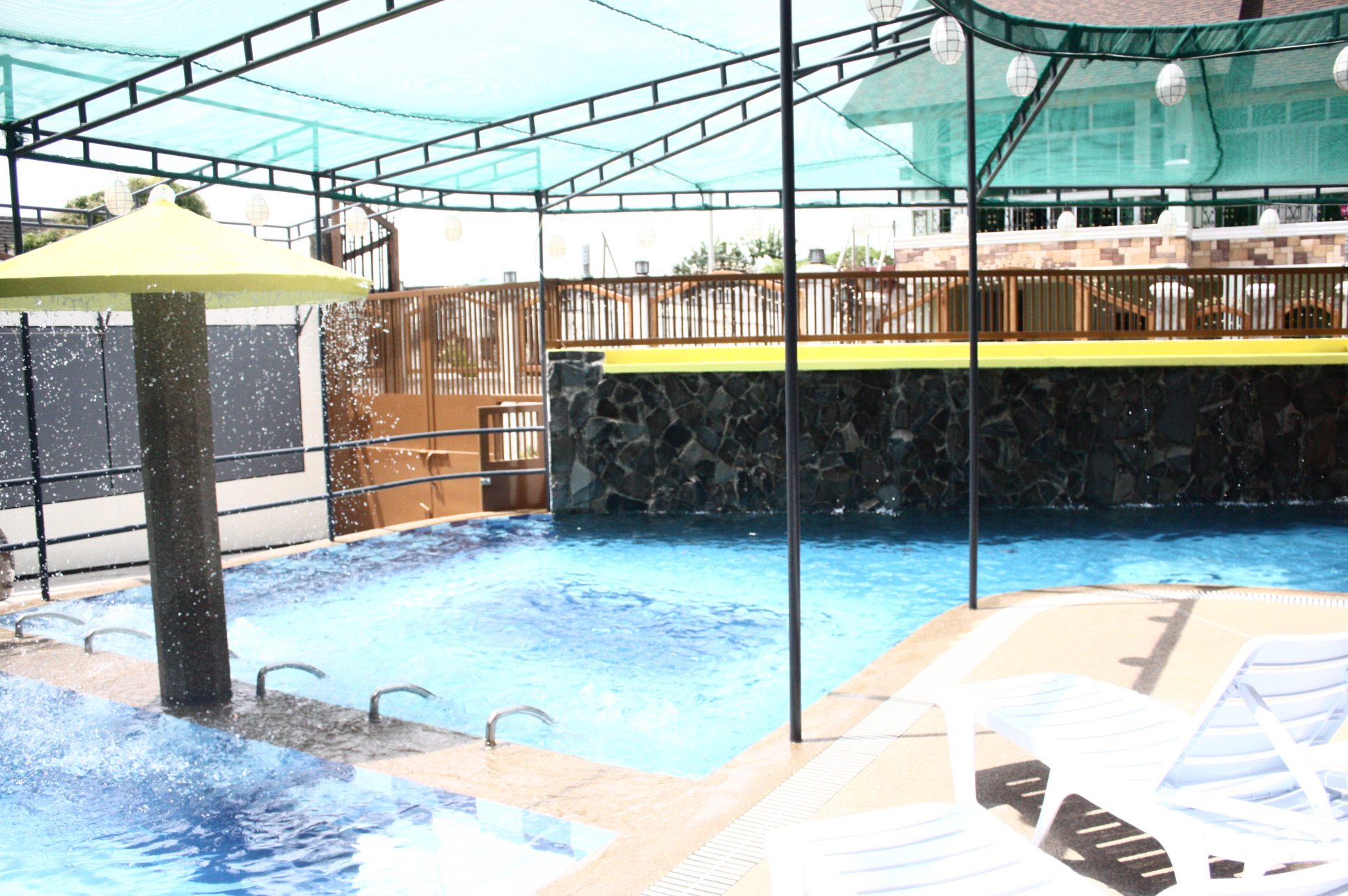 Villa-Le-Souvenir-Resort